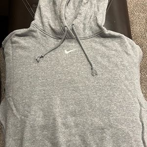 Used Nike sweatshirt